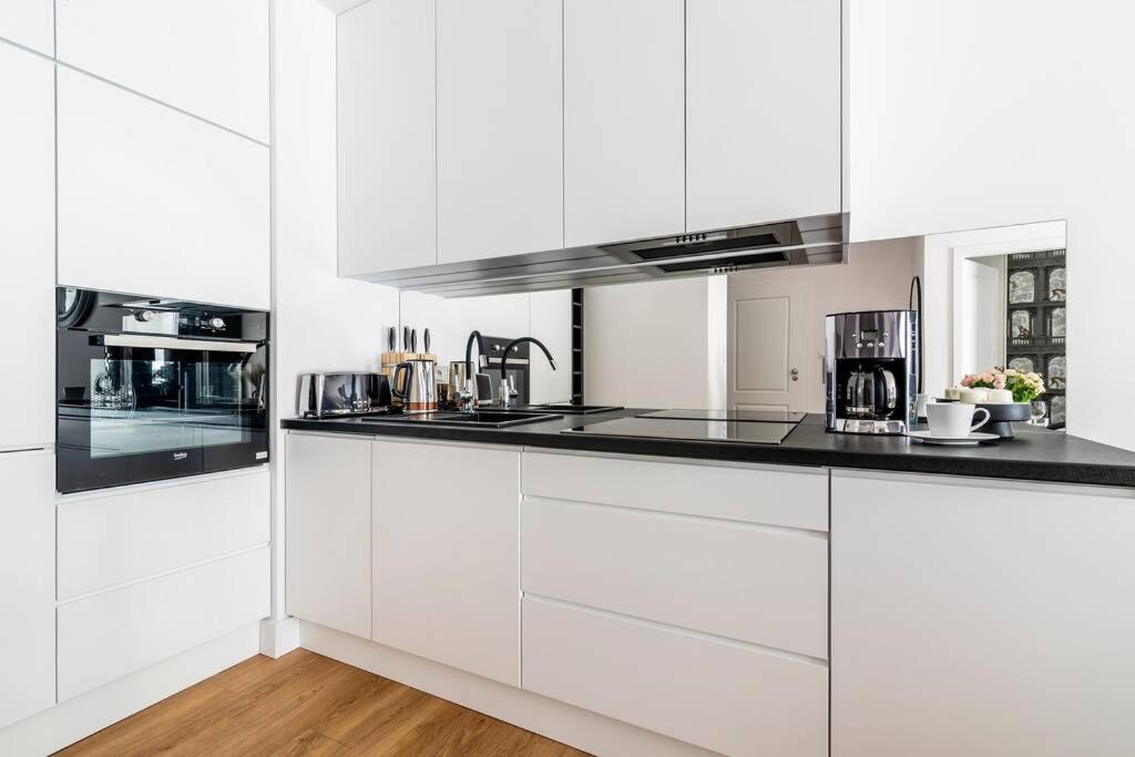 Easy Rent Apartments - Centrum 1 Люблин Екстериор снимка
